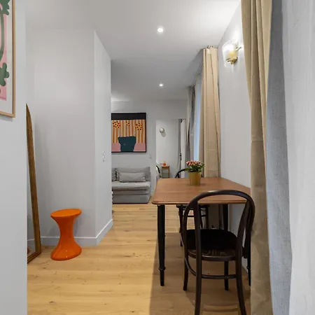 Batsi Apartmán *